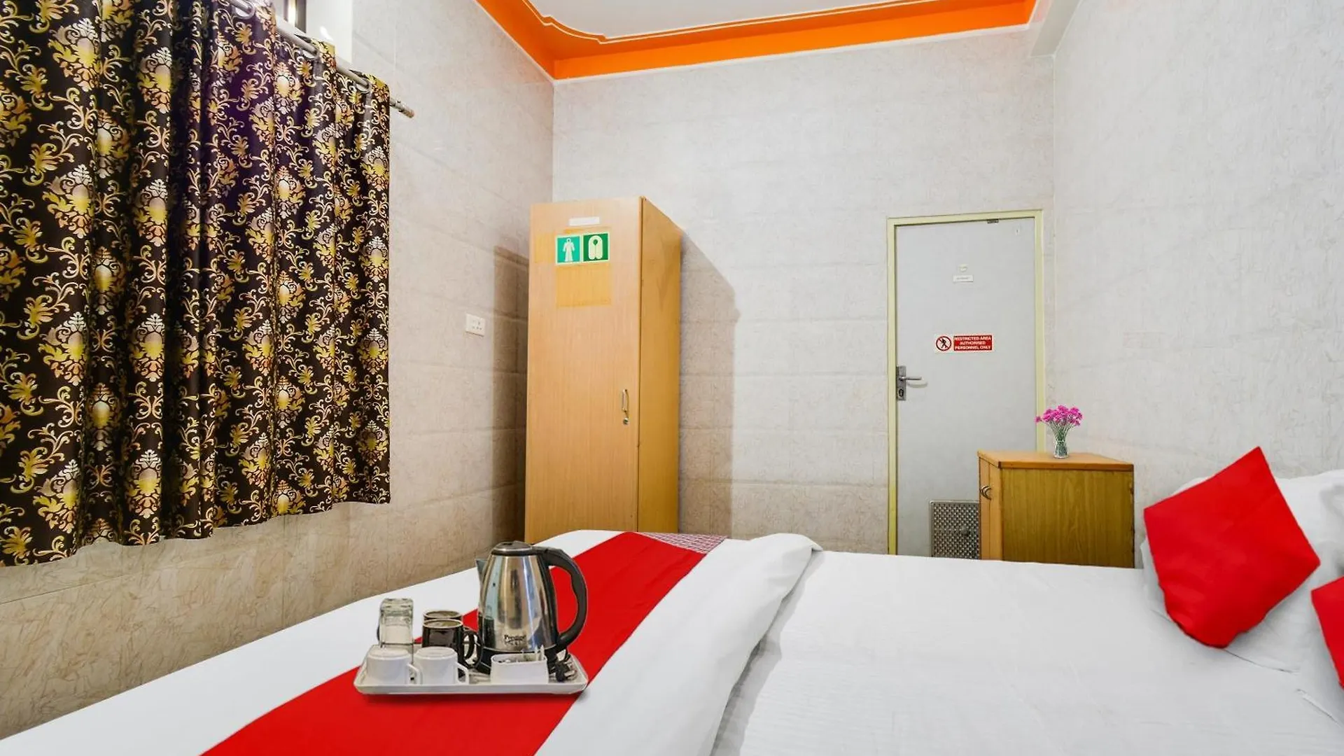 Hotel O Geetanjali Udaipur